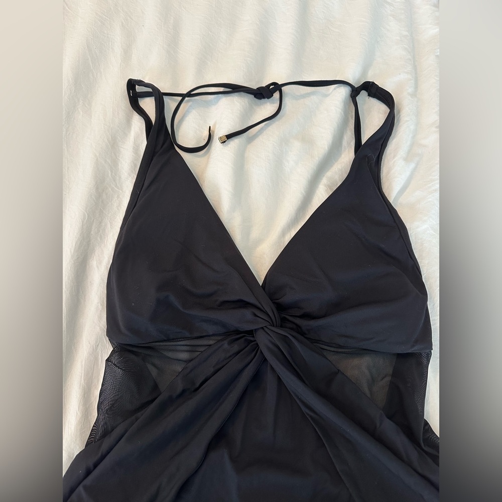 MICHAEL Michael Kors Layered Illusion One Piece Plunge Swimsuit Black MM3H249 14 - Picture 4 of 10